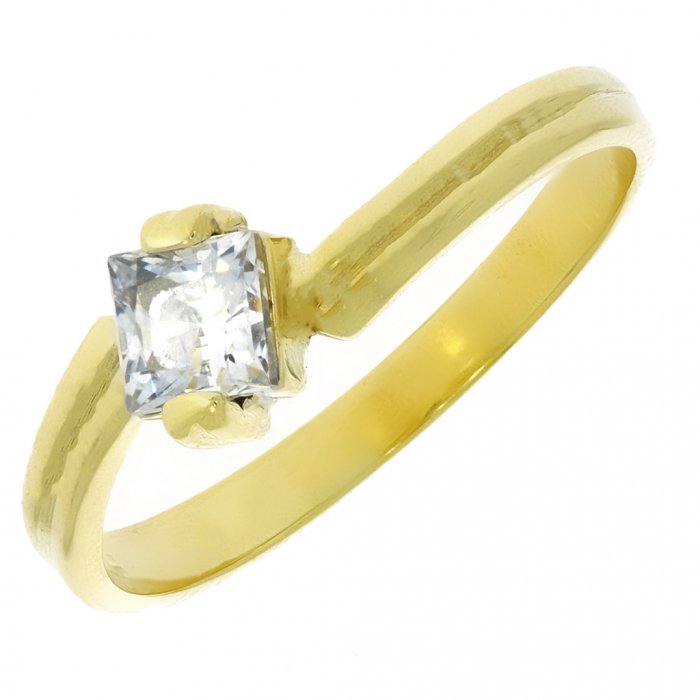 Zlatý dámsky prsteň K10.026.A1
