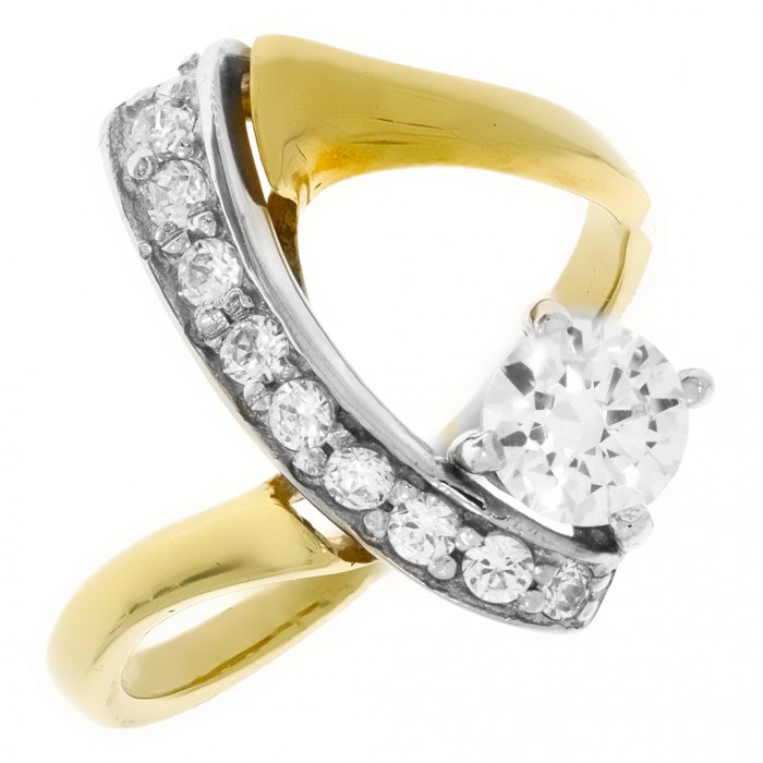Zlatý dámsky prsteň K10.028.A1