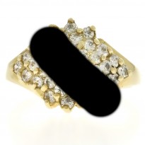 Zlatý dámsky prsteň K11.093.A1