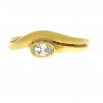 Zlatý dámsky prsteň K16.012.A1