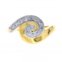 Zlatý dámsky prsteň K25.013.A1