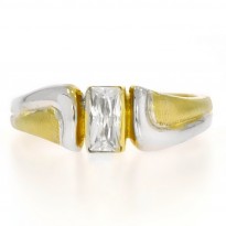 Zlatý dámsky prsteň K99.036.A3