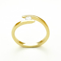 Zlatý dámsky prsteň HAIFA K01.006.A1
