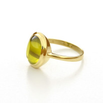 Zlatý dámsky prsteň K16.018.A1